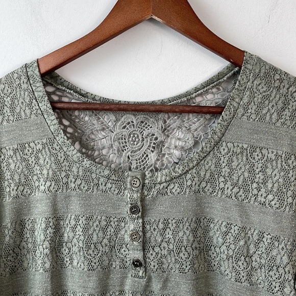 Self esteem boho green lace overlay blouse women size medium - Picture 2 of 6